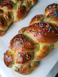 Plaited Medium Purim Challah